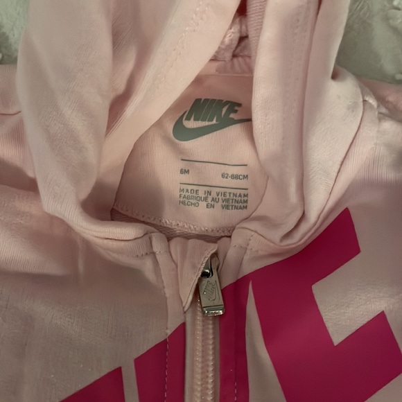 Nike Baby Girl 6M One Piece Jumpsuit - Picture 3 of 3